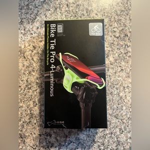 Cellphone holder (for bicycle)